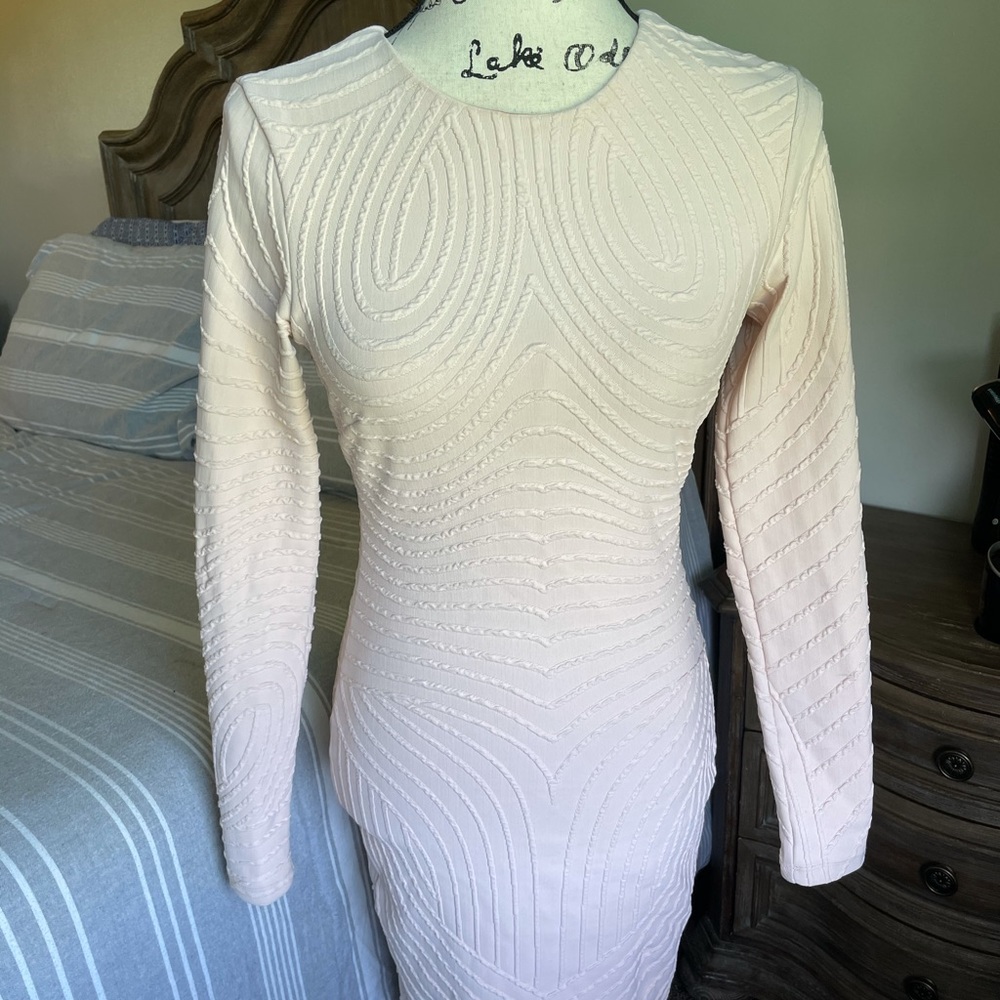 Bebe light pink bodycon dress small